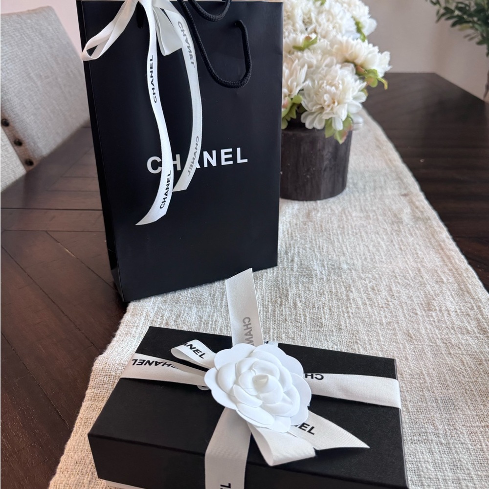 Chanel Black Gift Box for sunglasses with leather case